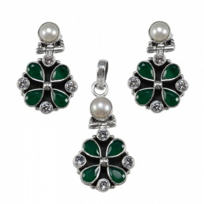 Green Onyx, Zircon & Pearl 925 Sterling Silver Earrings & Pendent Set 