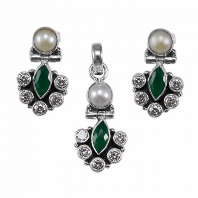 Green Onyx , Zircon , Pearl Earrings & Pendant Set 