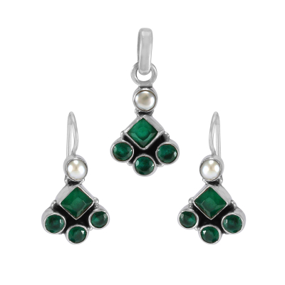 Green Onyx , Pearl Earrings & Pendant Set